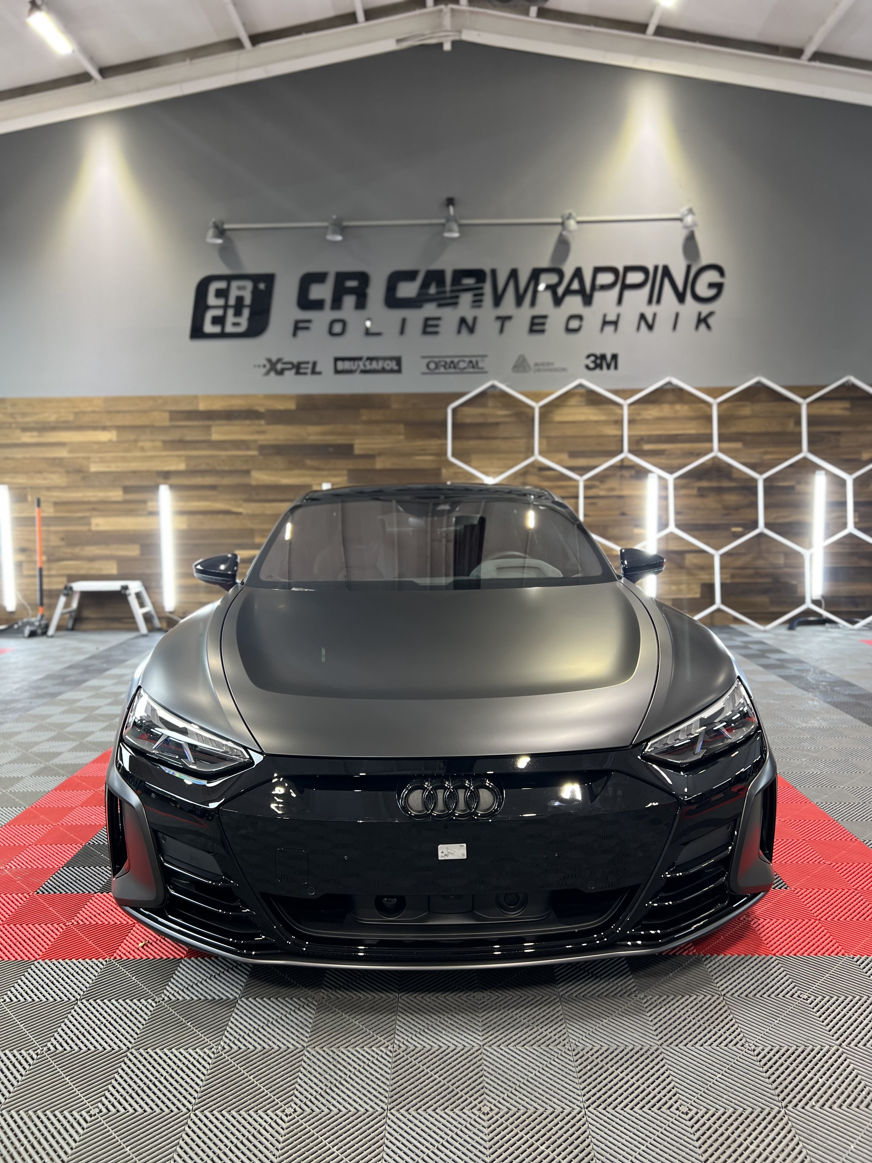 Audi etron GT RS Komplettfolierung matt obsidian black